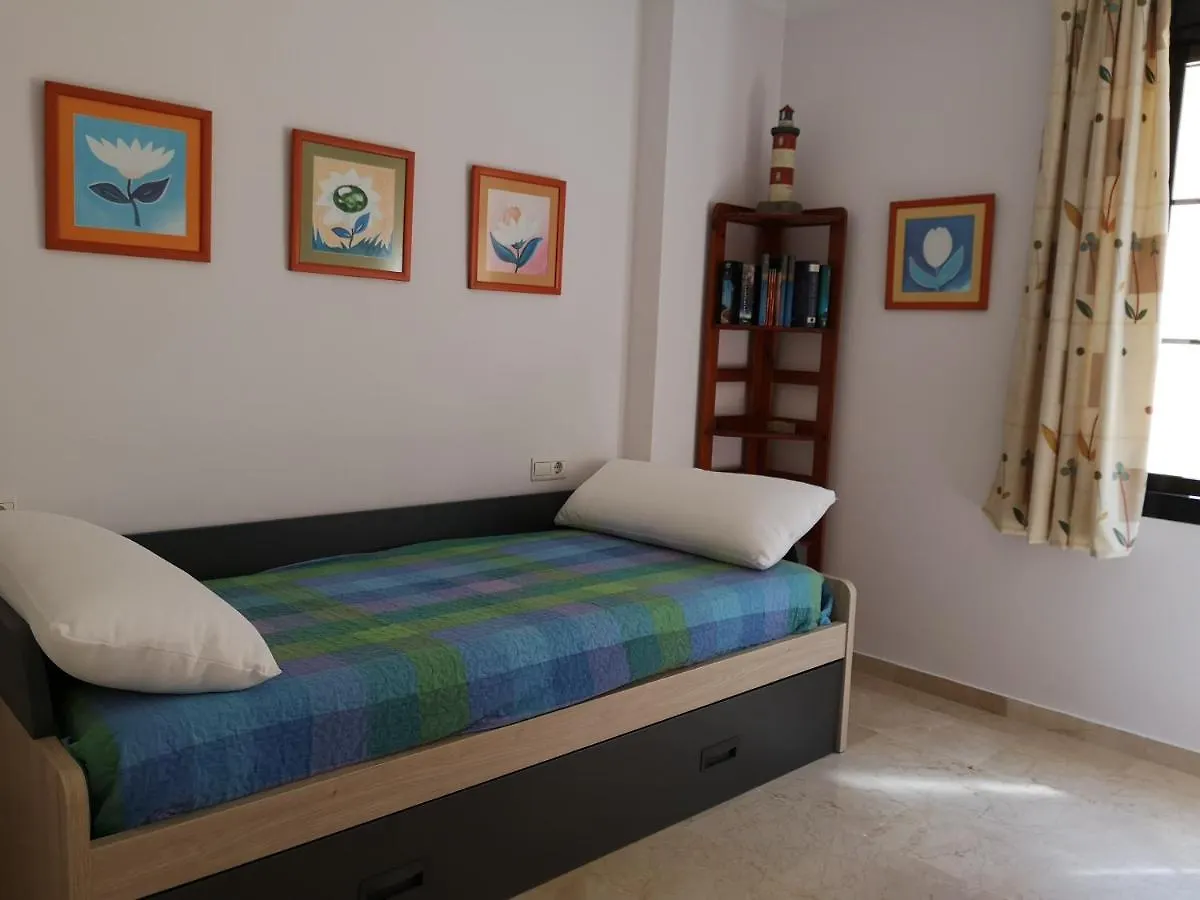 Apartamento Auxi Y Emilio En Playamar 토레몰리노스