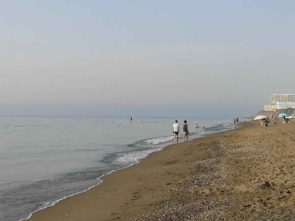 Διαμέρισμα Apartamento Auxi Y Emilio En Playamar Τορρεμολίνος Ισπανία